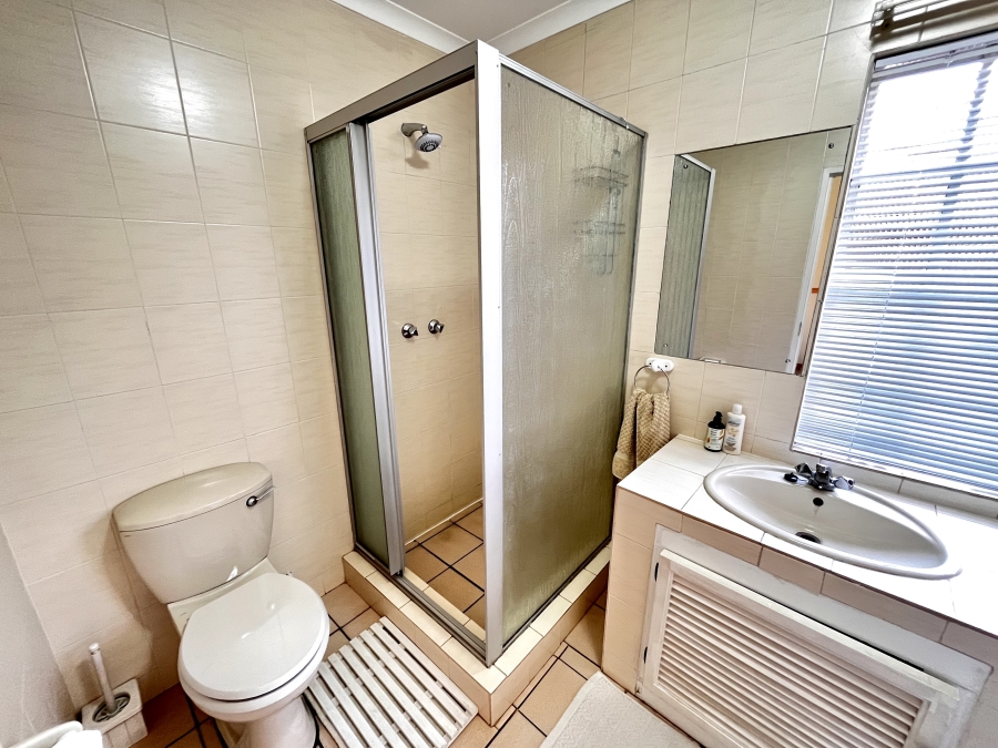 4 Bedroom Property for Sale in Van Der Hoff Park North West